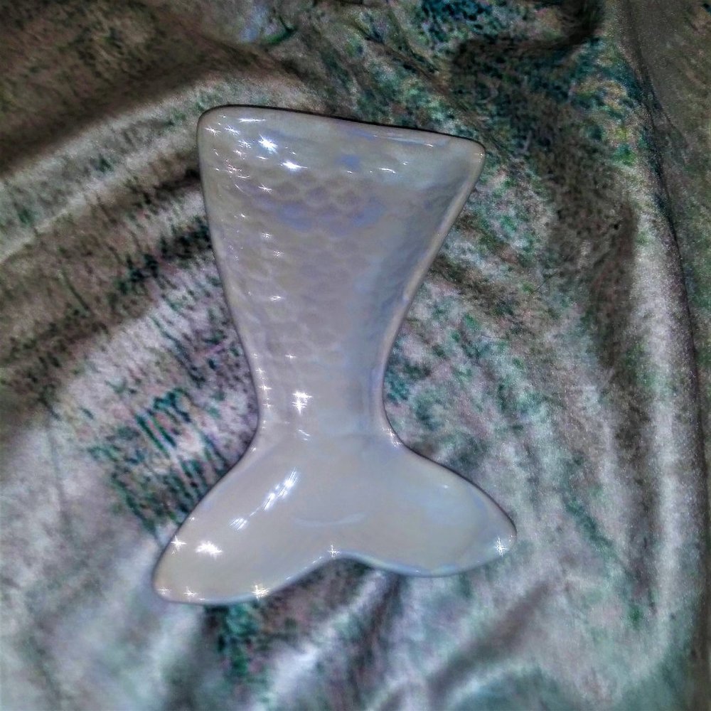 White Mermaid Trinket Tray For Your little Mermaid - Picture 6 of 10